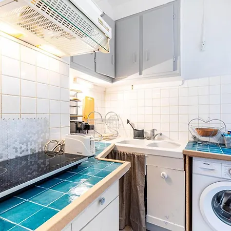 Guestready - Elegant Comfort Near Pantheon *