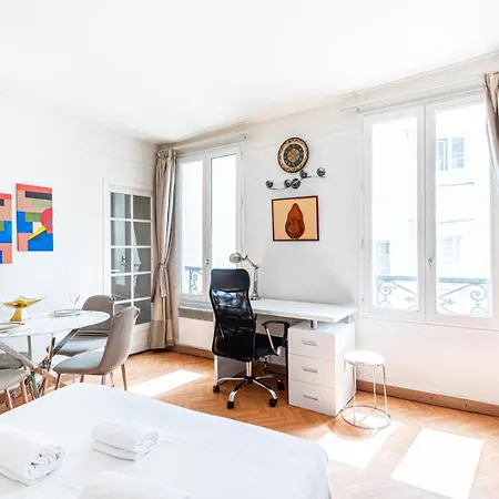 Apartment Guestready - Elegant Comfort Near Pantheon Paris